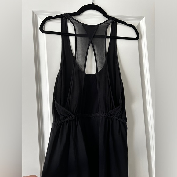 Aritzia 100% silk dress - Picture 4 of 5